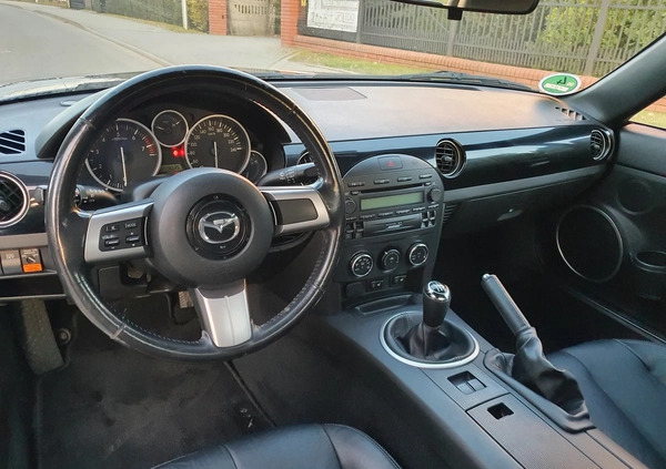 Mazda MX-5 cena 26900 przebieg: 179000, rok produkcji 2005 z Wrocław małe 529